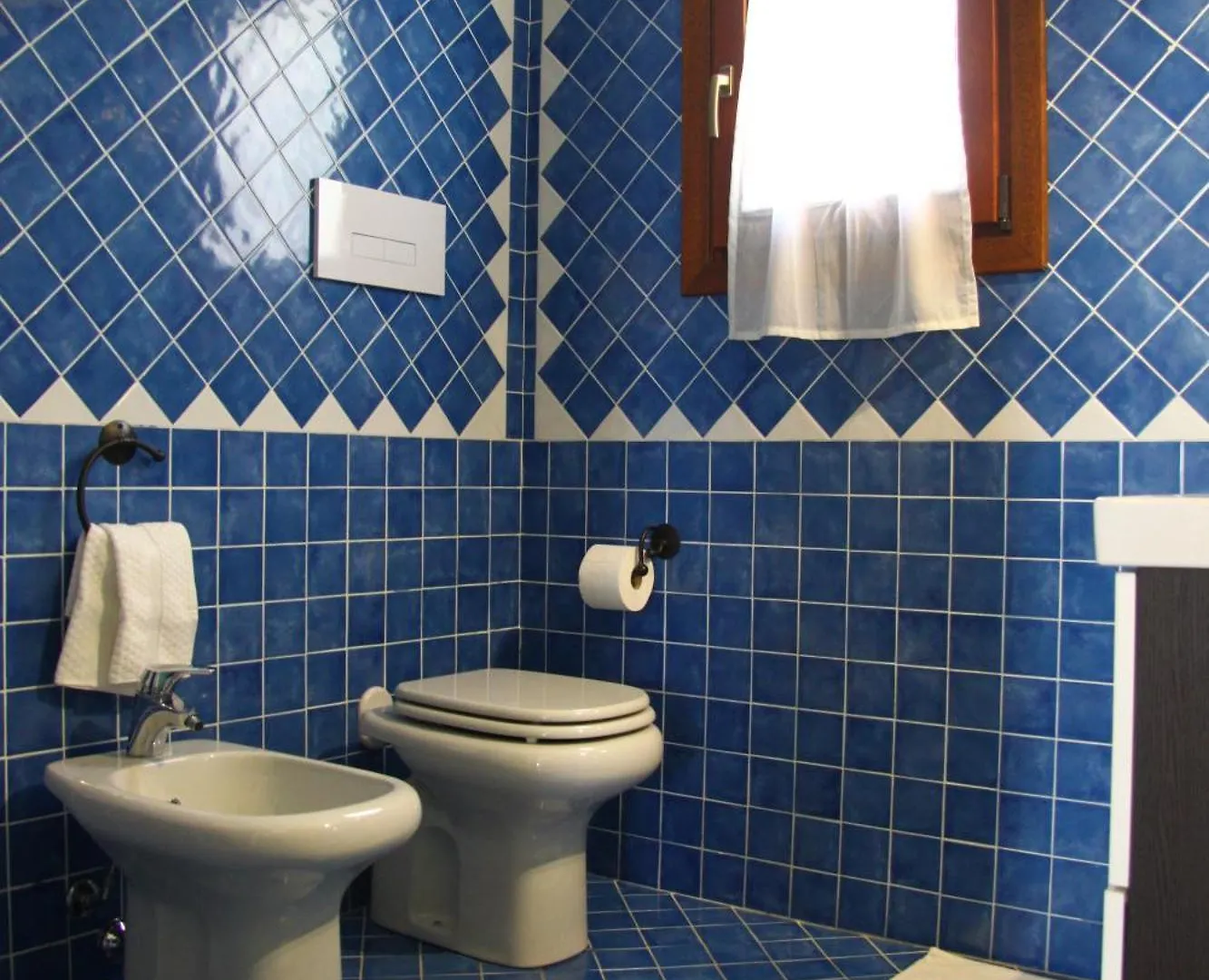 Apartament La Terrazza Del Faro Olbia
