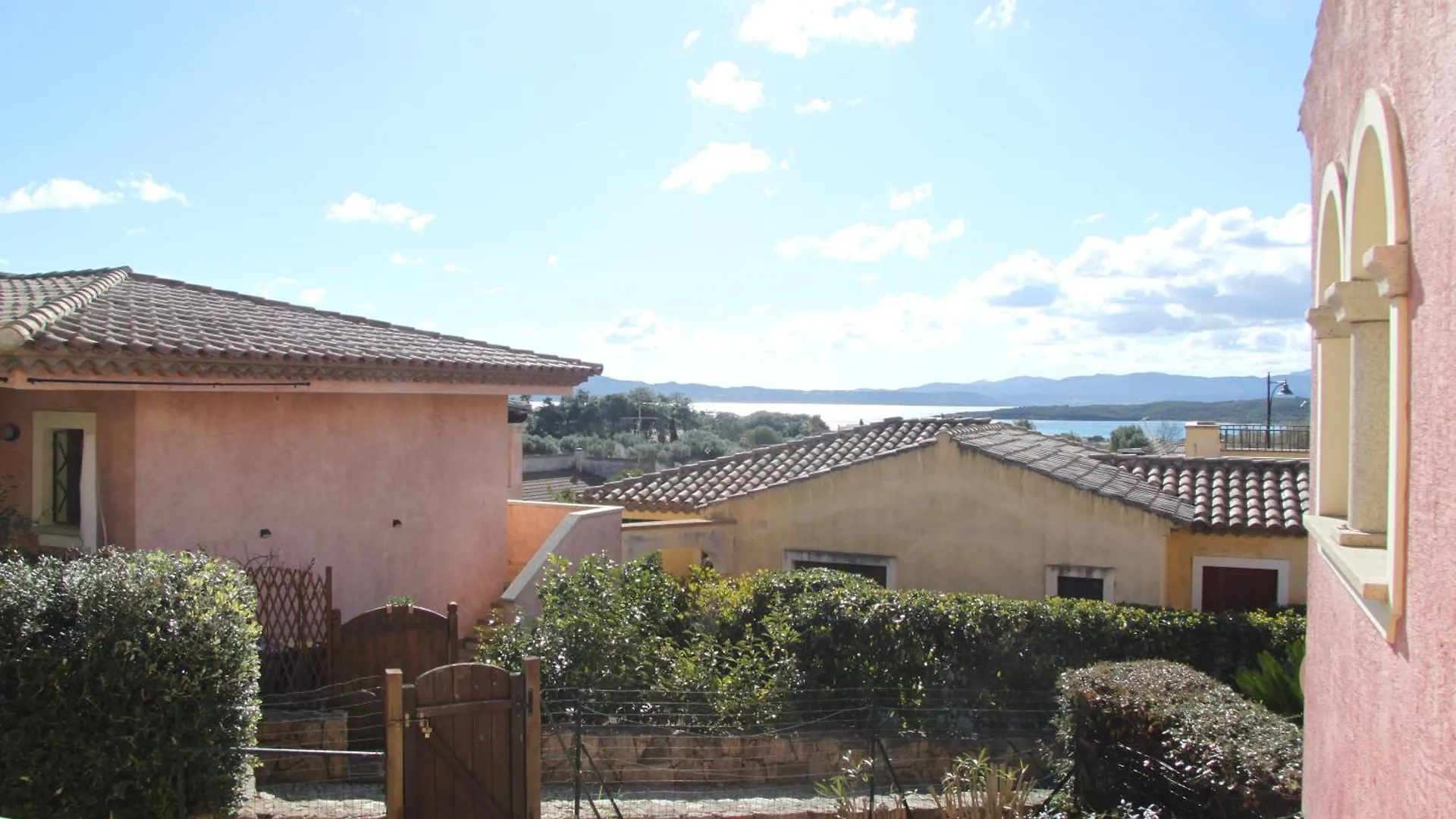 Apartament La Terrazza Del Faro Olbia